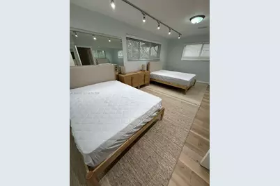 1108 Washington St, Hollywood, FL 33019 - Photo 16