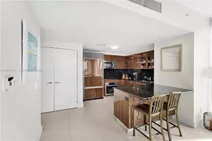 6899 Collins Ave, Miami Beach, FL 33141 - Photo 4