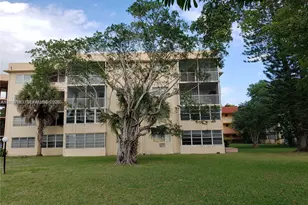 1450 NE 191st St, Miami, FL 33179 - Photo 12