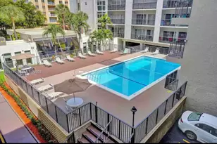 201 178th Dr, Sunny Isles Beach, FL 33160 - Photo 2