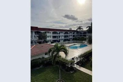 581 Blue Heron Dr #318-B, Hallandale Beach, FL 33009 - Photo 16