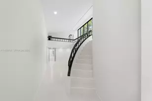 7540 Los Pinos Blvd, Coral Gables, FL 33143 - Photo 20