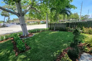 5157 NE 6th Ave, Oakland Park, FL 33334 - Photo 2