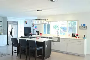 4012 E Shore Rd, Miramar, FL 33023 - Photo 12