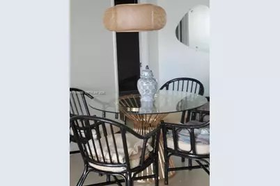 2425 Presidential Way #703, West Palm Beach, FL 33401 - Photo 4