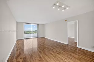 600 Three Islands Boulevard, Hallandale Beach, FL 33009 - Photo 8