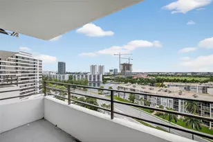 600 Three Islands Boulevard, Hallandale Beach, FL 33009 - Photo 38