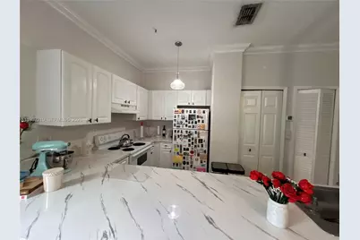 2734 Bird Ave #204, Miami, FL 33133 - Photo 4