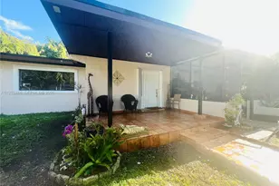 17540 SW 254th St, Homestead, FL 33031 - Photo 4