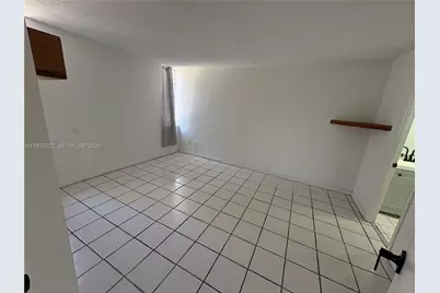 1331 Lincoln Rd #402, Miami Beach, FL 33139 - Photo 12