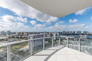 17475 Collins Ave, Sunny Isles Beach, FL 33160 - Photo 34