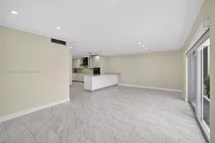 3209 S Ocean Dr, Hallandale Beach, FL 33009 - Photo 22