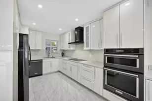 3209 S Ocean Dr, Hallandale Beach, FL 33009 - Photo 26