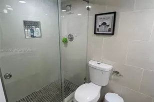 1750 NE 191st St, Miami, FL 33179 - Photo 16