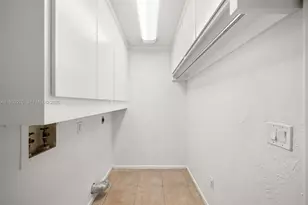 1606 Wahoo Ln, Other City - In The State Of Florida, FL 32408 - Photo 14