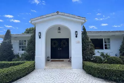 1420 Campamento Ave, Coral Gables, FL 33156 - Photo 2