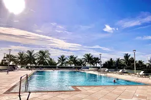 100 Lincoln Rd, Miami Beach, FL 33139 - Photo 26
