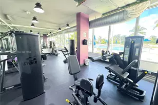 100 Lincoln Rd, Miami Beach, FL 33139 - Photo 32