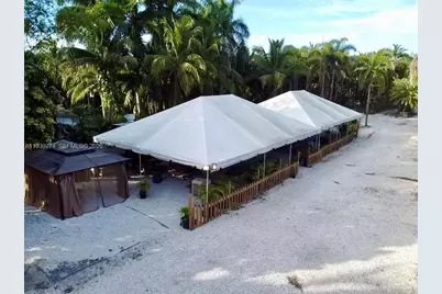 1981 SW 127th Ave, Davie, FL 33325 - Photo 1