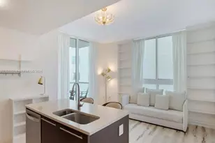 1900 N Bayshore Dr, Miami, FL 33132 - Photo 4