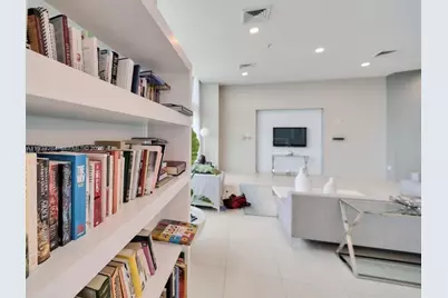 1900 N Bayshore Dr #2403, Miami, FL 33132 - Photo 18