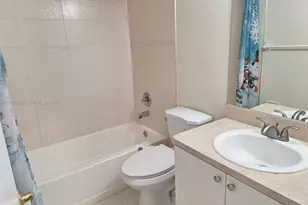 250 NW 107th Ave, Miami, FL 33172 - Photo 14