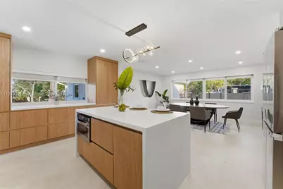 13225 SW 83rd Ct, Pinecrest, FL 33156 - Photo 8