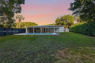 13225 SW 83rd Ct, Pinecrest, FL 33156 - Photo 30