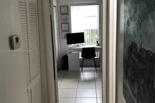 10353 N Kendall Dr, Miami, FL 33176 - Photo 14