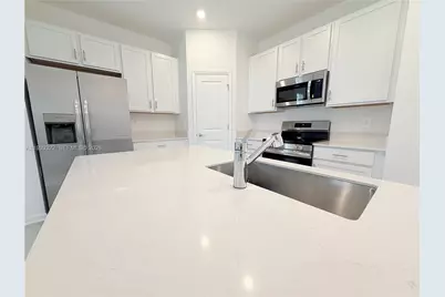 2513 Spring Tune Alley #0, Kissimmee, FL 34744 - Photo 2