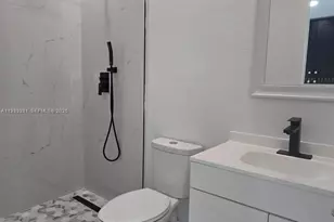 265 W 53rd Terrace, Hialeah, FL 33012 - Photo 12