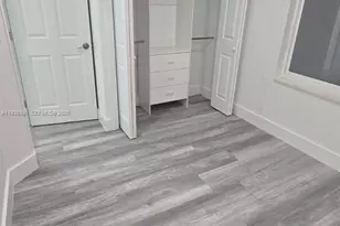 265 W 53rd Terrace, Hialeah, FL 33012 - Photo 18