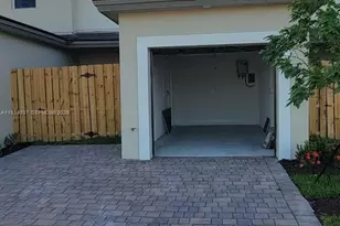 14816 SW 265th St, Homestead, FL 33032 - Photo 2