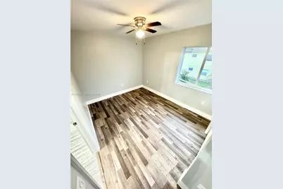 928 NW 2nd St, Fort Lauderdale, FL 33311 - Photo 12