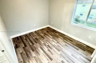 928 NW 2nd St, Fort Lauderdale, FL 33311 - Photo 12