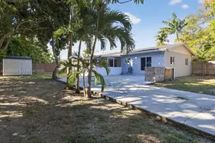 9900 SW 164th Terrace, Miami, FL 33157 - Photo 4