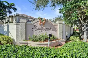 9175 NW 40th Pl, Sunrise, FL 33351 - Photo 2