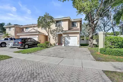 9175 NW 40th Pl, Sunrise, FL 33351 - Photo 42