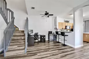 9175 NW 40th Pl, Sunrise, FL 33351 - Photo 18