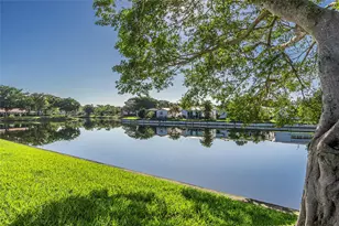 8108 NW 59th St, Tamarac, FL 33321 - Photo 6