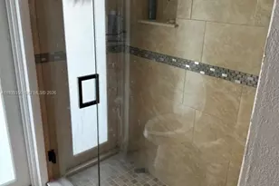 2101 NW 84th Way, Sunrise, FL 33322 - Photo 6