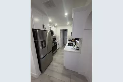 660 SW 30th Ter, Fort Lauderdale, FL 33312 - Photo 10