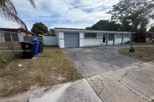 660 SW 30th Terrace, Fort Lauderdale, FL 33312 - Photo 2