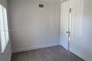 5920 NW 21st St, Lauderhill, FL 33313 - Photo 8