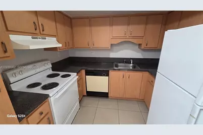 5920 NW 21st St #48-C, Lauderhill, FL 33313 - Photo 2