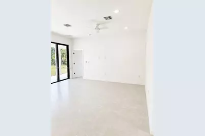 2615 W 25 St, Lehigh Acres, FL 33971 - Photo 12