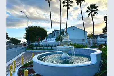 17505 NW 67th Pl #D-11, Hialeah, FL 33015 - Photo 2