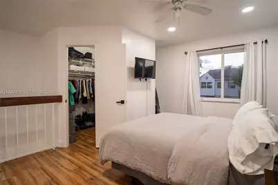 17505 NW 67th Pl #D-11, Hialeah, FL 33015 - Photo 22