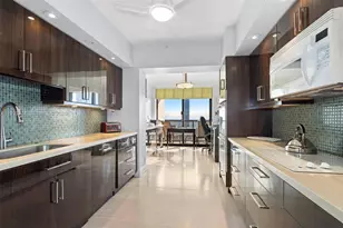 19667 Turnberry Way, Aventura, FL 33180 - Photo 12