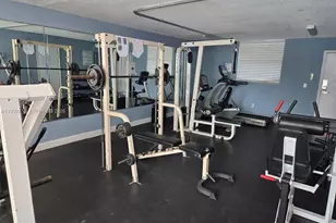 1801 S Treasure Dr, North Bay Village, FL 33141 - Photo 20